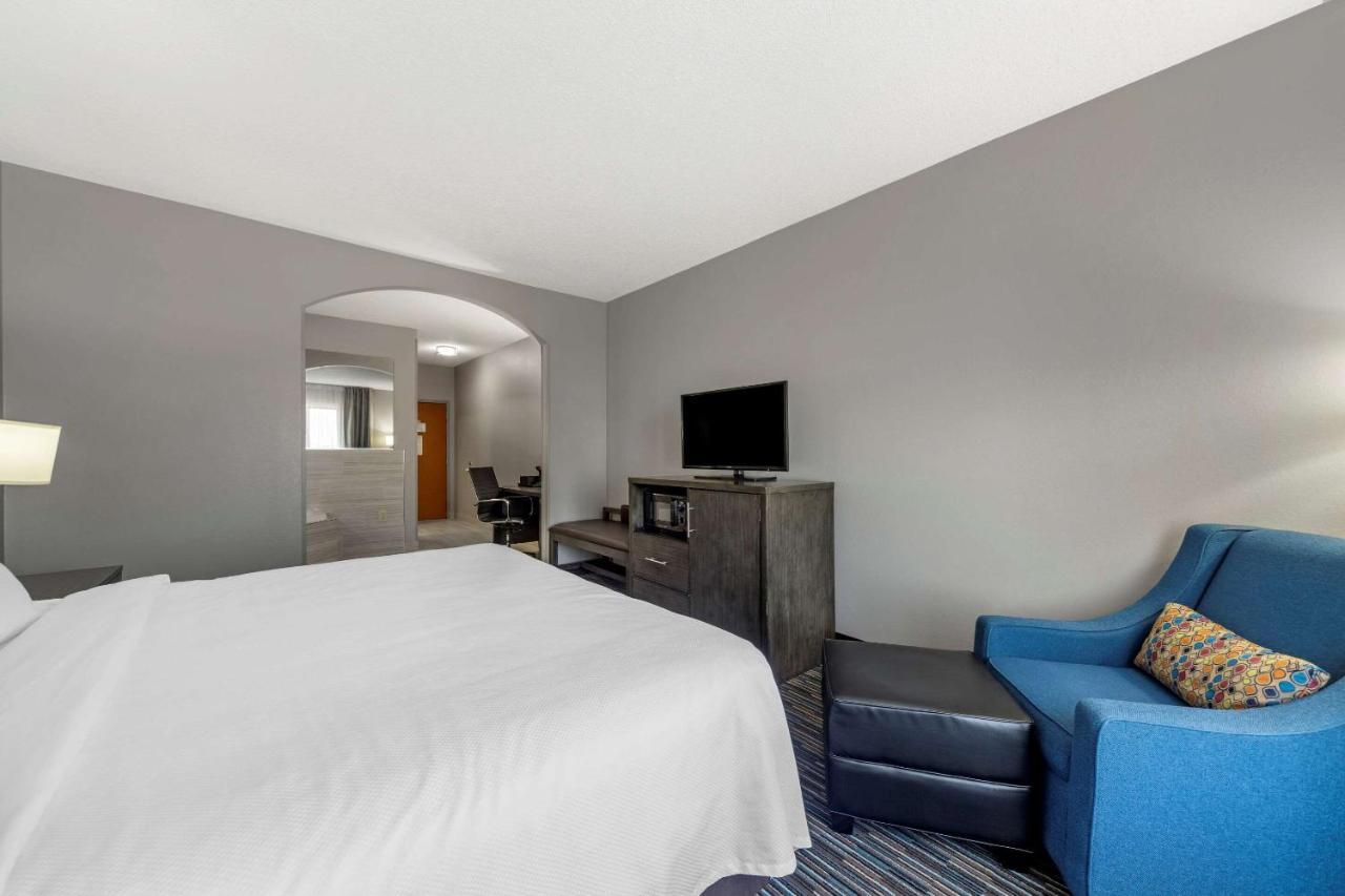 Garner - Quail Springs By Ihg Hotel
