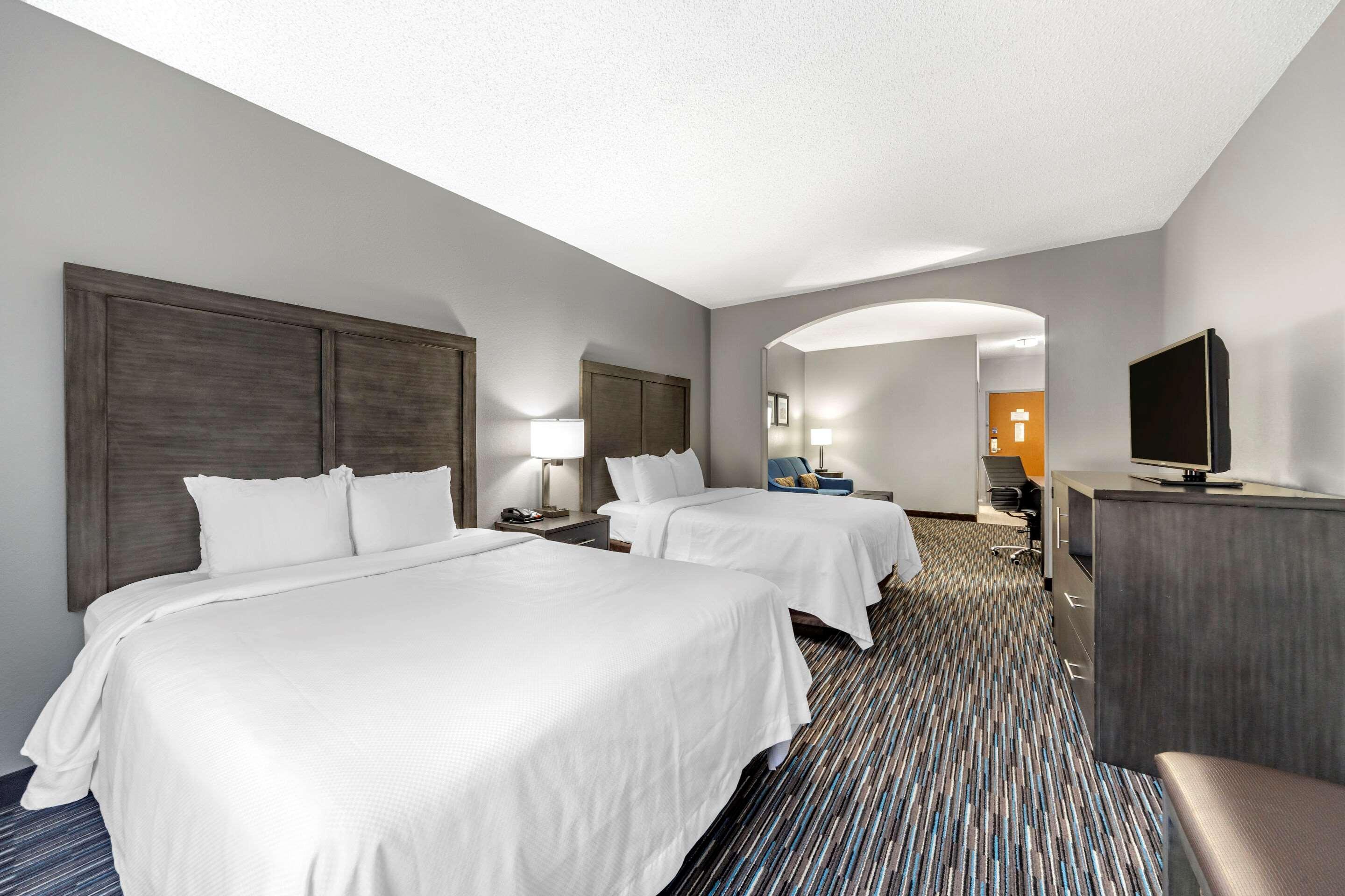 Hotel Garner - Quail Springs By Ihg