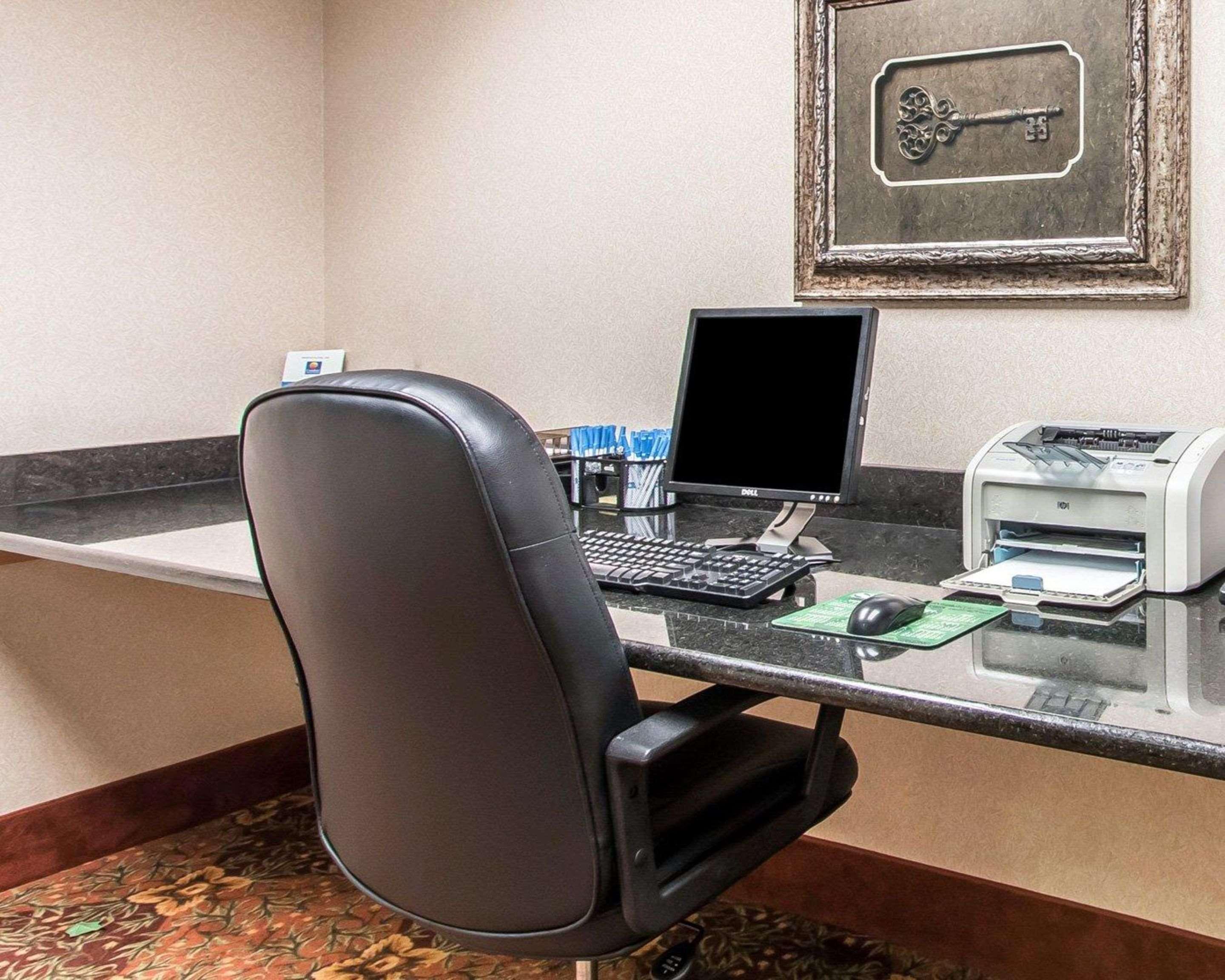 Hotel Garner - Quail Springs By Ihg