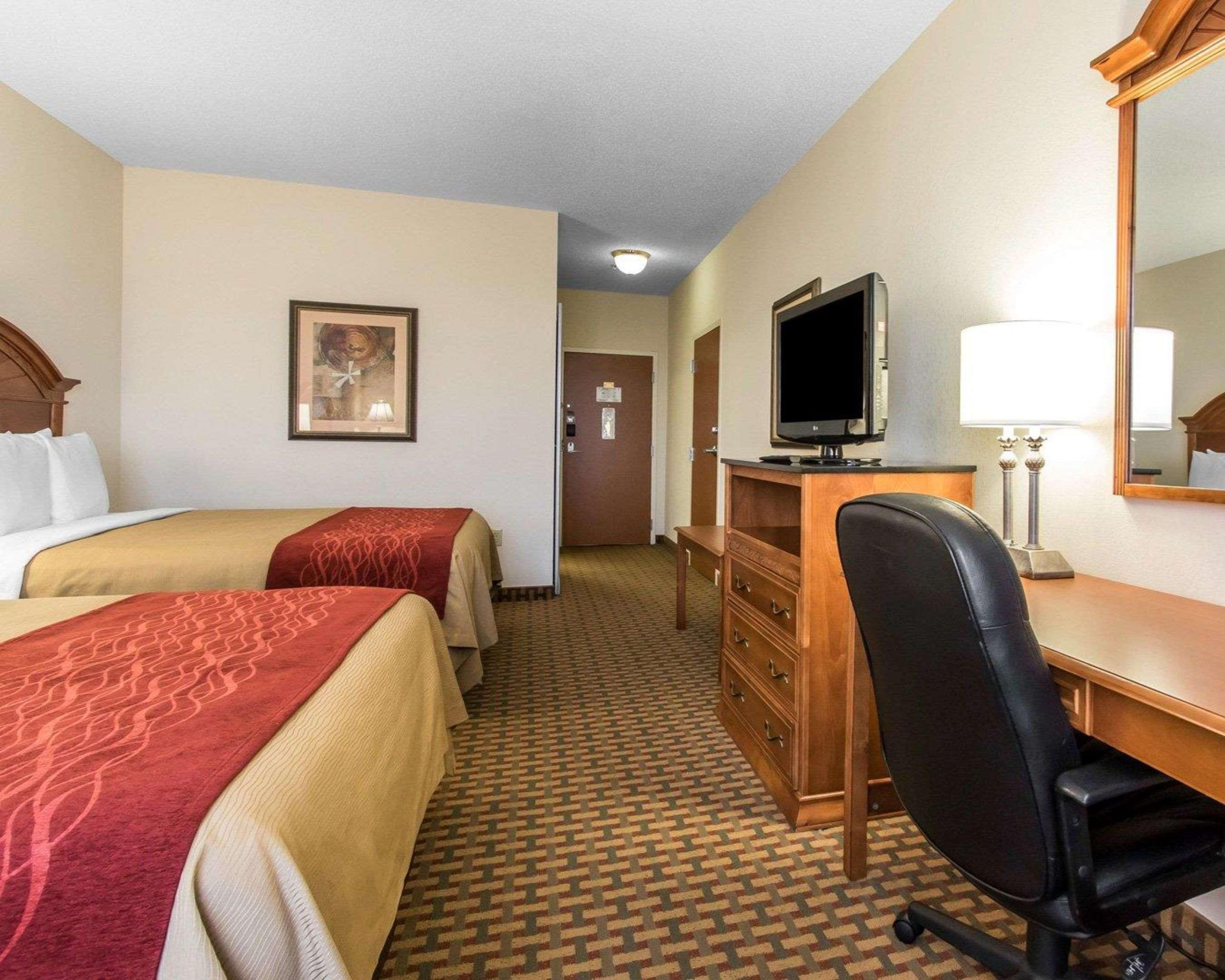 Garner - Quail Springs By Ihg Hotel 2*